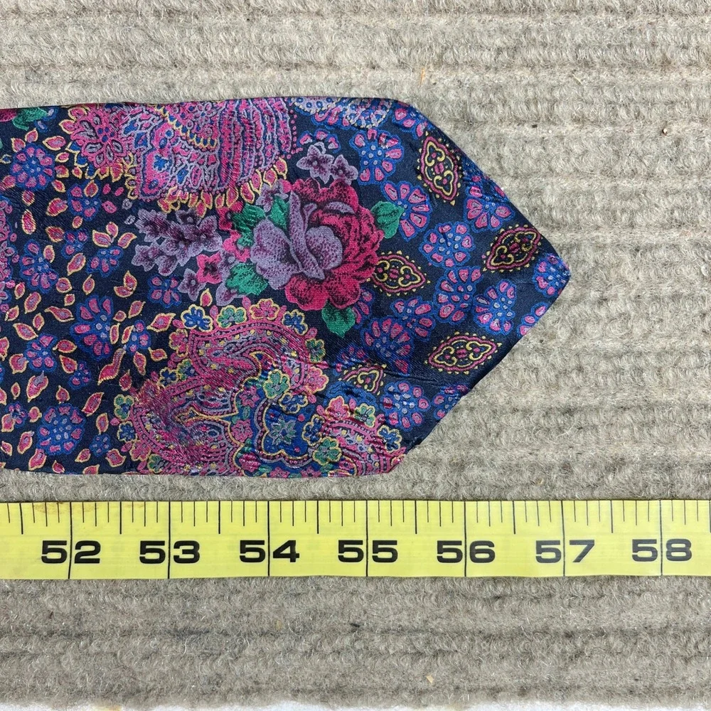 Vintage Silk Necktie Multi-Color Paisley Floral Pattern Pink Blue Purple 56 Inch